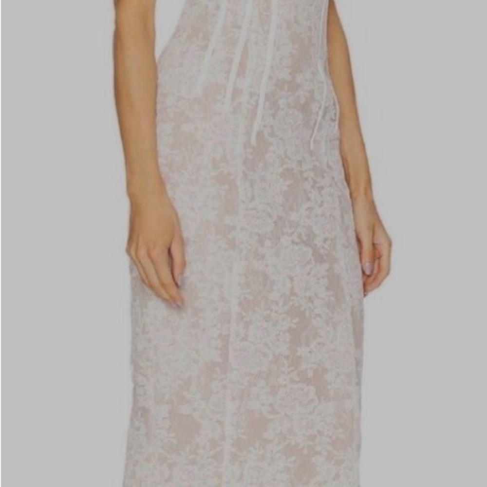 V. Chapman Capulet Midi Dress - Picture 4 of 9